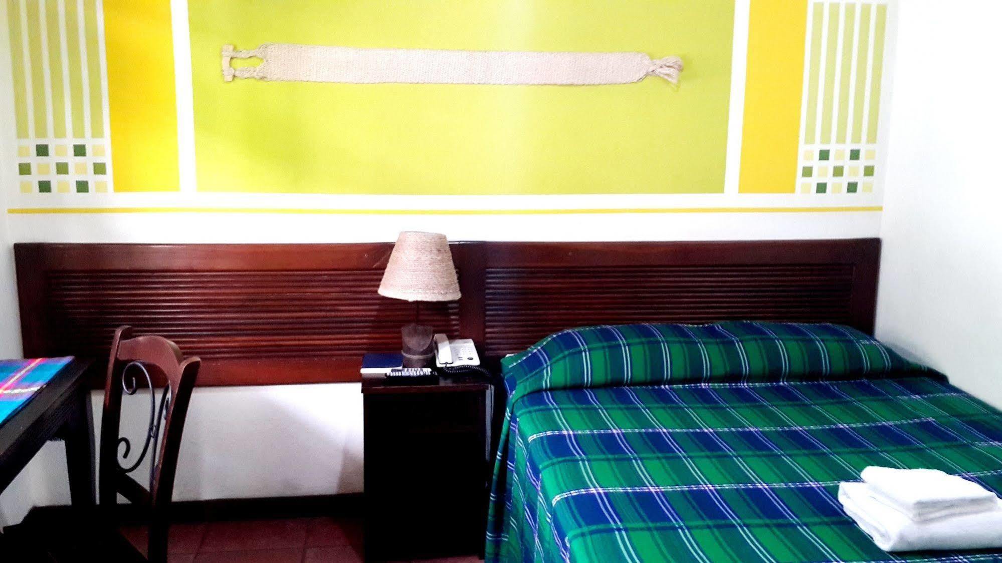Hotel Arbol De Fuego San Salvador Eksteriør bilde